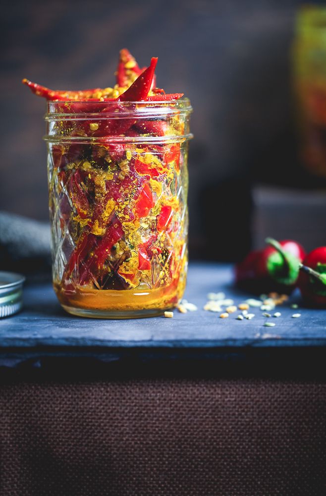 Megha Sharma’s Fiery Red Chilli Pickle: A Flavorful Twist with Jiva Tattva Mustard Oil!